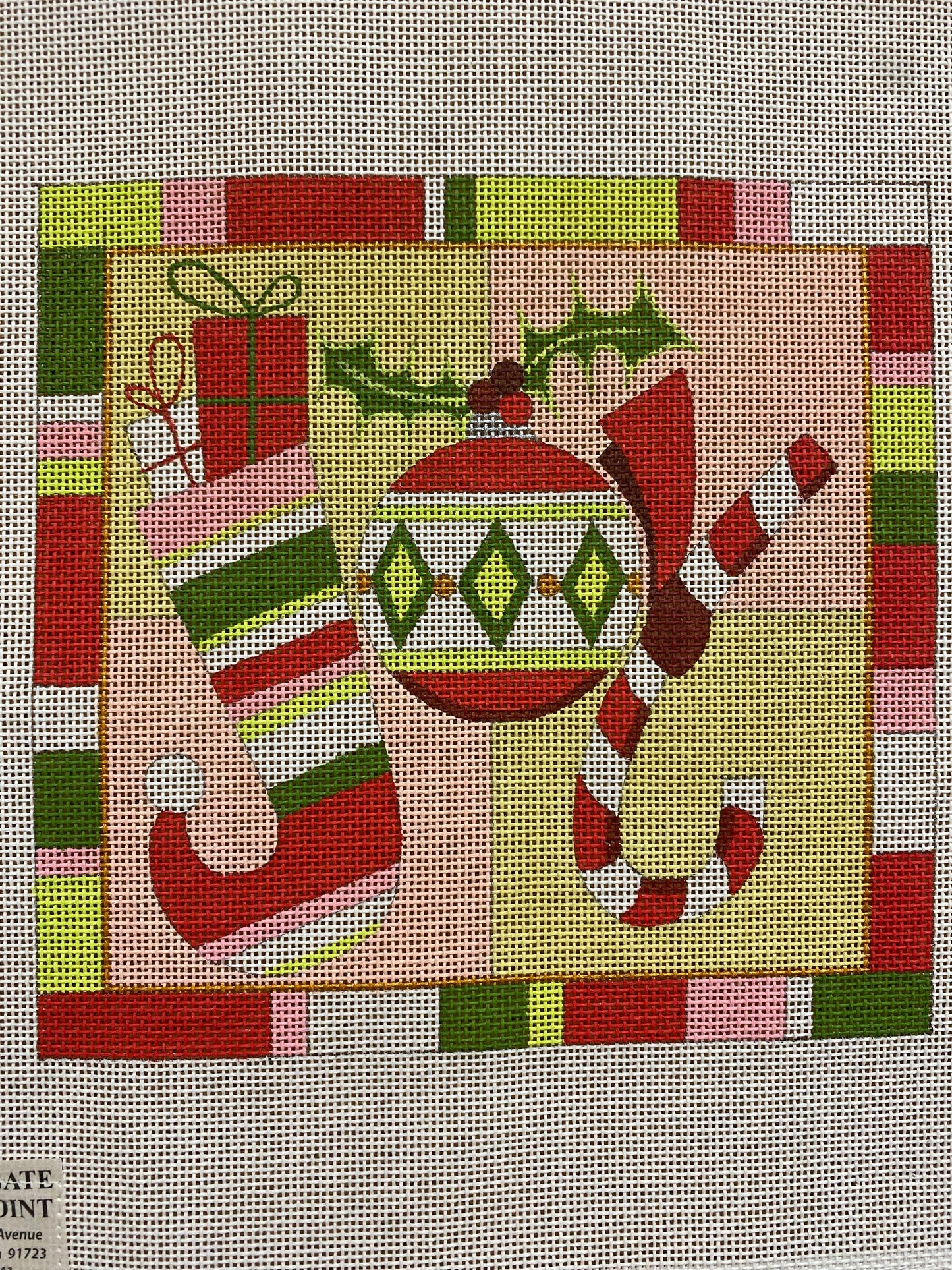 Christmas DÃ©cor canvas - Garden Gate Needlepoint